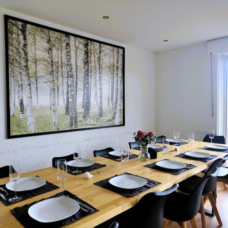 Großzügiges Ferienhaus mit Klimaanlage in ruhiger Lage - Haus mit 5 Schlafzimmern - 1