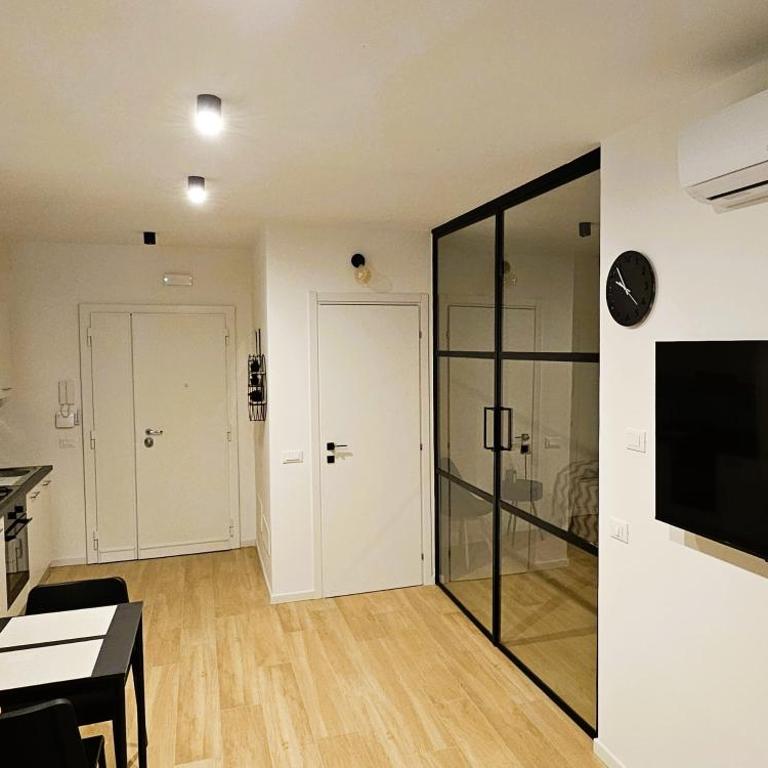 Lux Beach Apartment BLACK - Casa con 1 Camera da Letto - 2