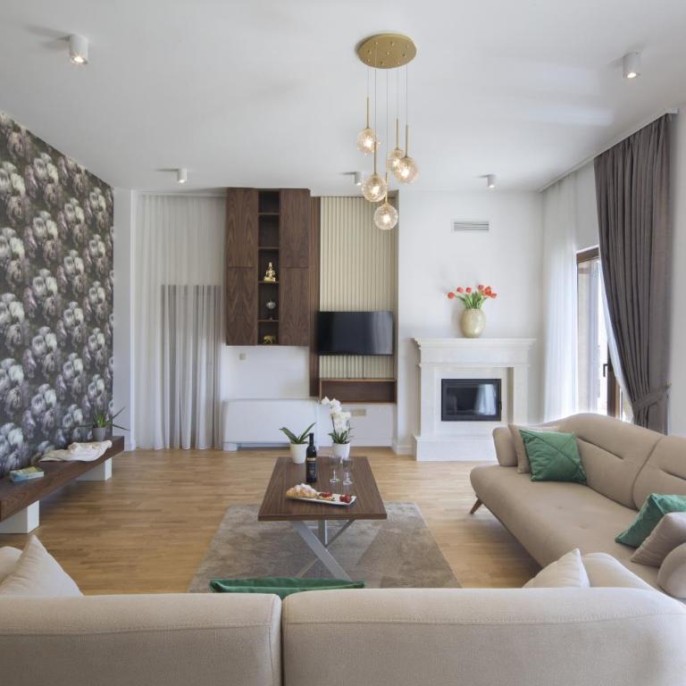 Luxury Villa Flower - Vila sa Sopstvenim Bazenom - 20