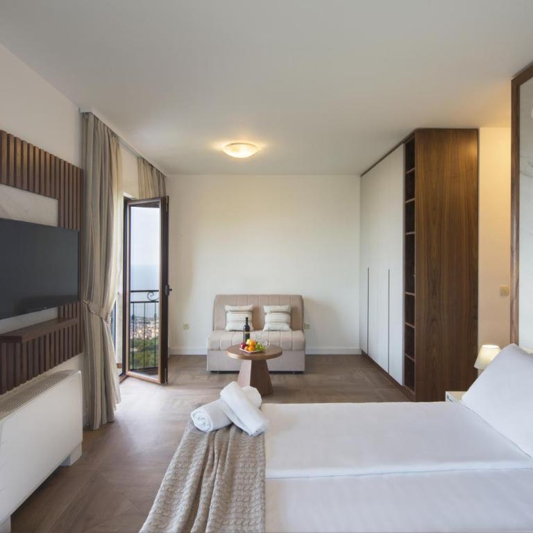 Luxury Villa Flower - Vila sa Sopstvenim Bazenom - 32