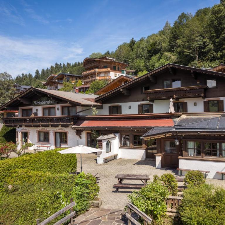 Gruppenhaus Weinberghof mit Kino, Spa & Terrasse - Ferienhaus - 13