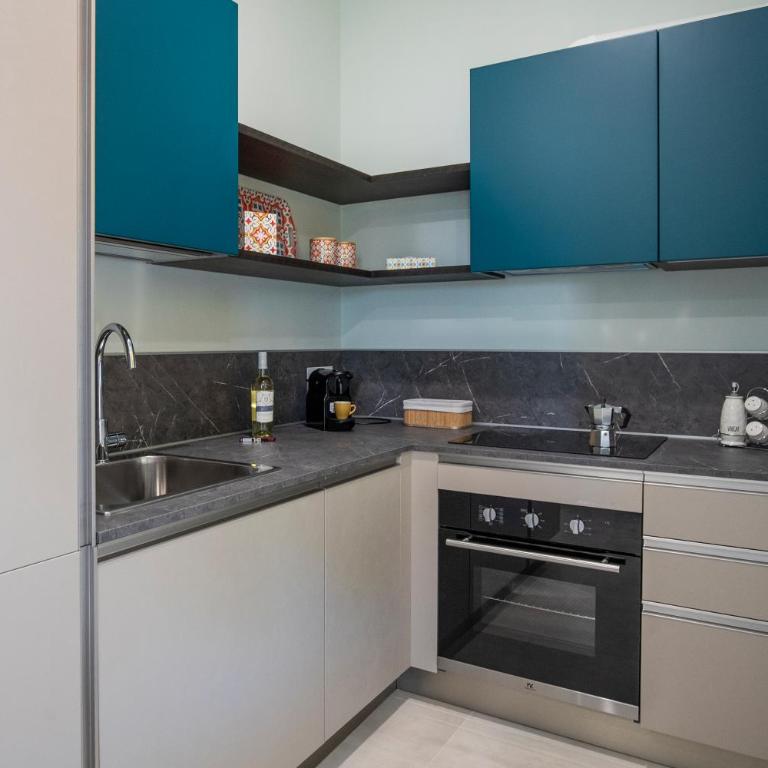 Suite Luisa - Three-Bedroom Vacation Home - 5