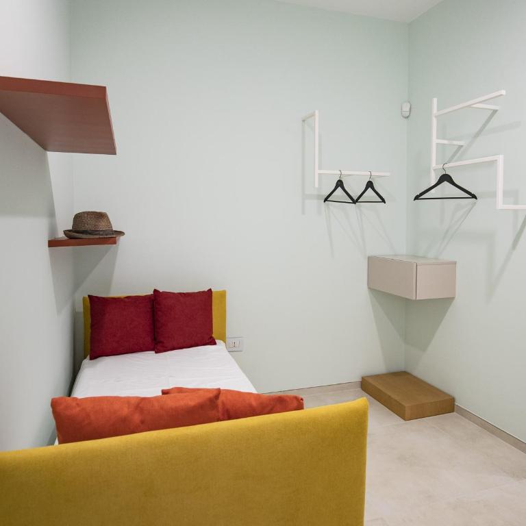 Suite Luisa - Three-Bedroom Vacation Home - 11