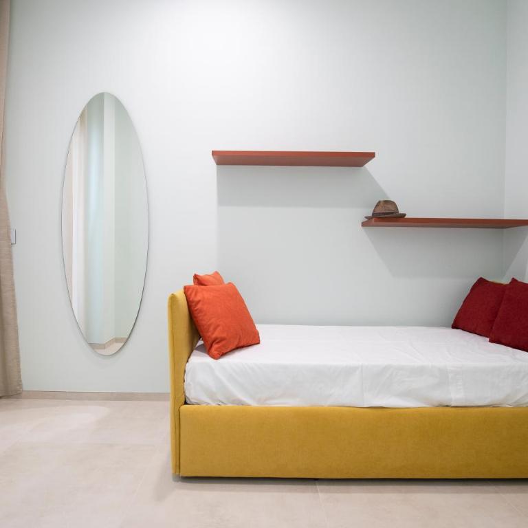 Suite Luisa - Three-Bedroom Vacation Home - 12