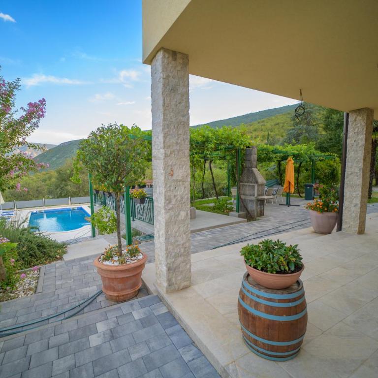 Villa Schumann - Three-Bedroom Villa - 31
