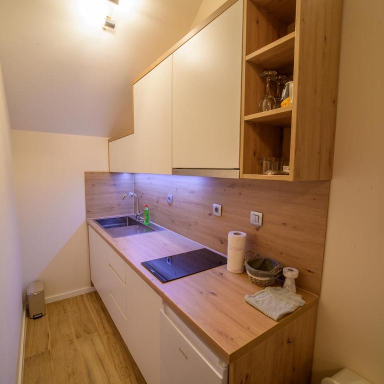 Villa Schumann - Three-Bedroom Villa - 25