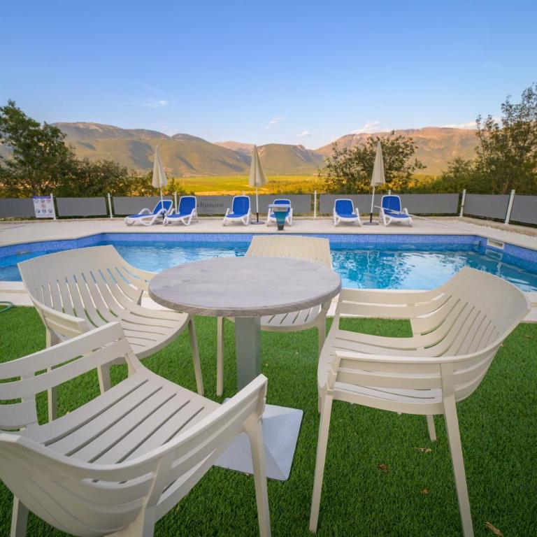 Villa Schumann - Three-Bedroom Villa - 29