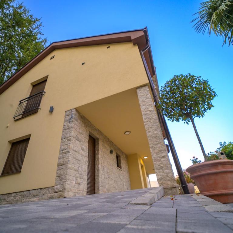 Villa Schumann - Three-Bedroom Villa - 92