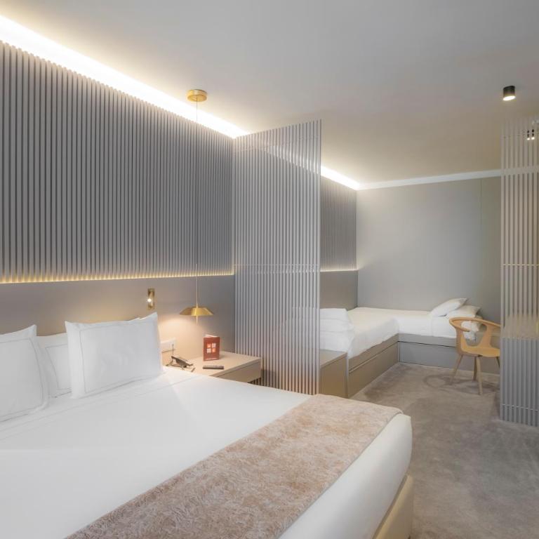 Carlemany Girona - Habitación Familiar (2 adultos + 2 niños) - 15