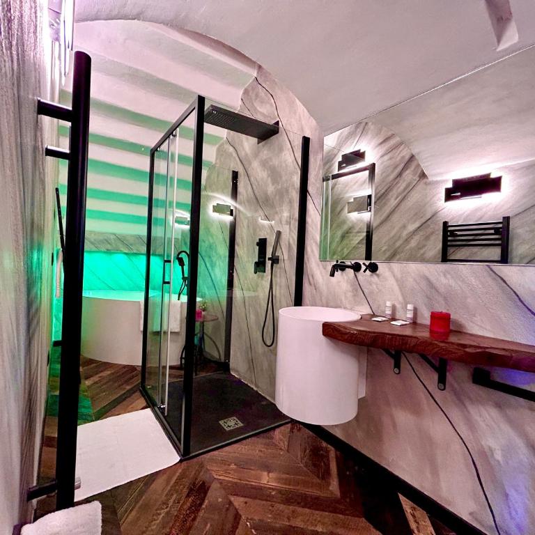 Suite Torre Elvira - One-Bedroom Apartment - 7