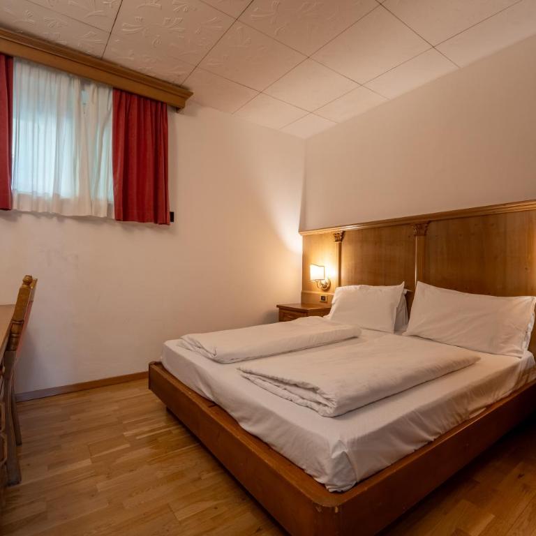 Hotel Dolomiti Schloss - Camera Economy Matrimoniale/Doppia con Letti Singoli - 5