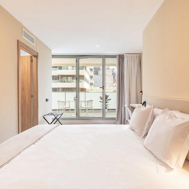 HQ Arena Hotel - Double Room with Terrace - 4