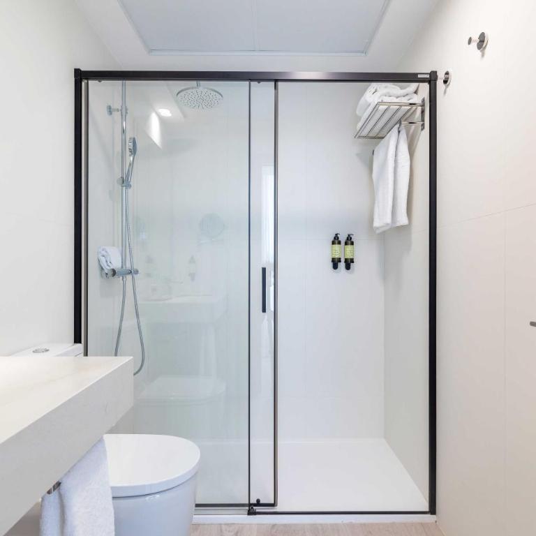HQ Arena Hotel - Junior Suite - 8