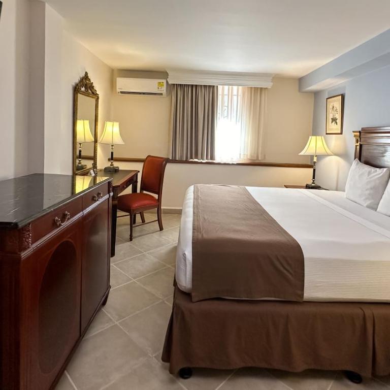 Hotel El Prado - Suite Junior - 3