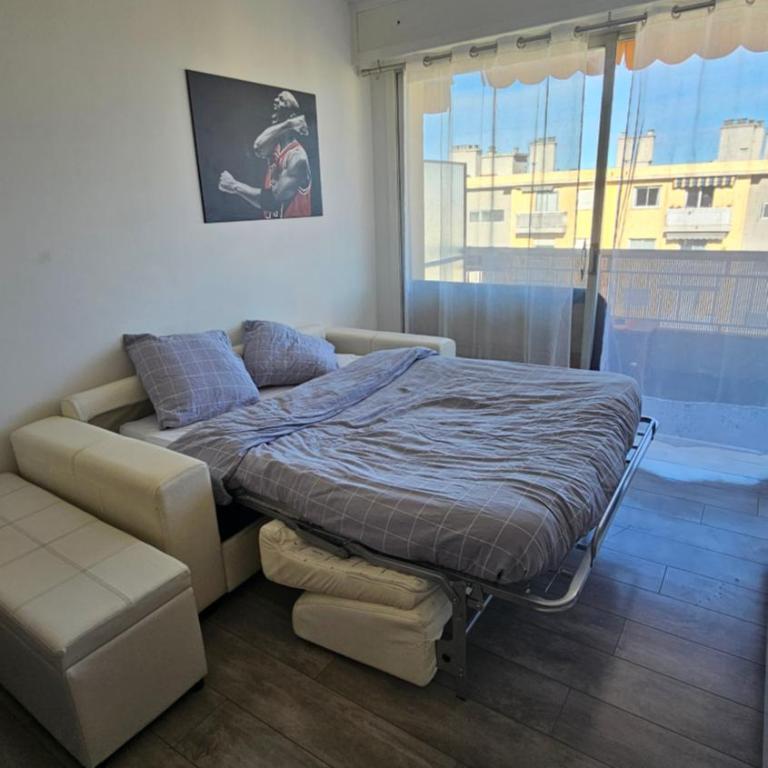 CHARMING STUDIO wiTH PRIVATE PARKING - Appartement 1 Chambre - 16