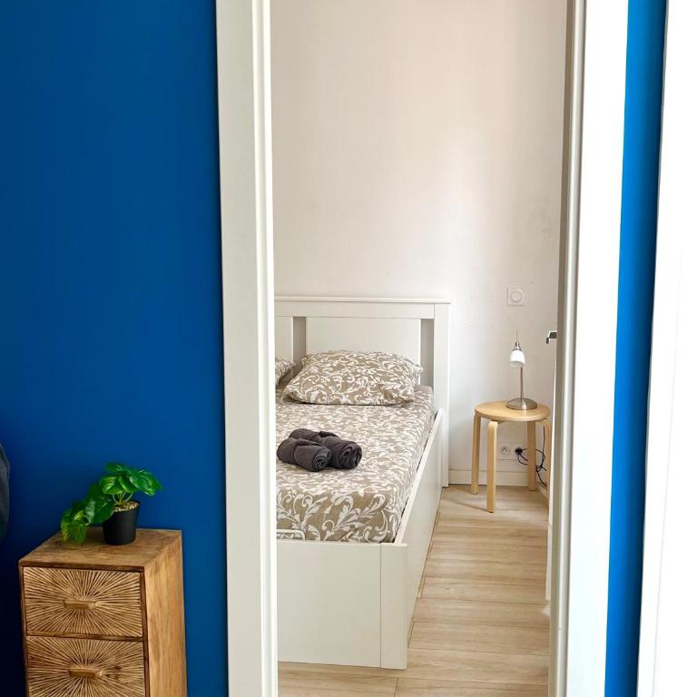 Center 2 min walk to beach quiet sunny balcony - Appartement 1 Chambre - 13
