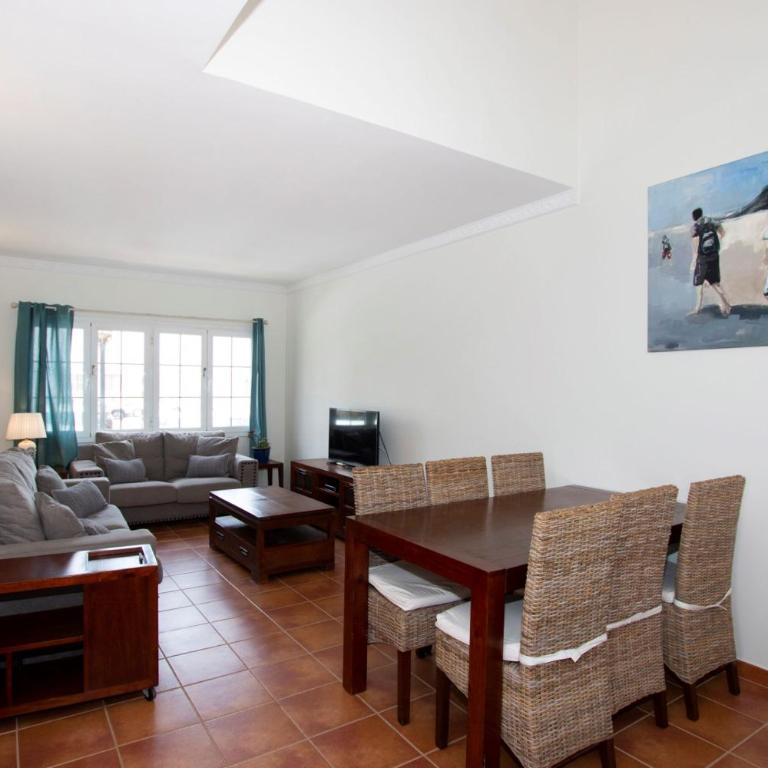 Apartamentos Juan Benítez - Casa Unifamiliar de 3 dormitorios - 10