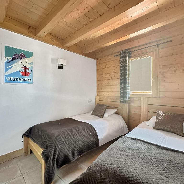CRIS112 - Duplex 8 personnes centre village - Four-Bedroom Apartment with Balcony - 18