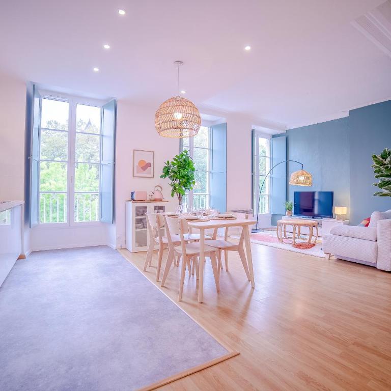 La Vue Royale - Face château - Centre-ville - 4 personnes - Appartement 1 Chambre - 13