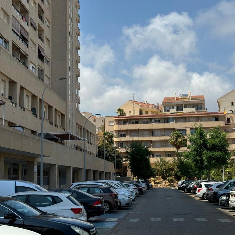 Apartamento con vistas al mar y piscina en Benalmadena - Apartamento de 2 dormitorios - 43