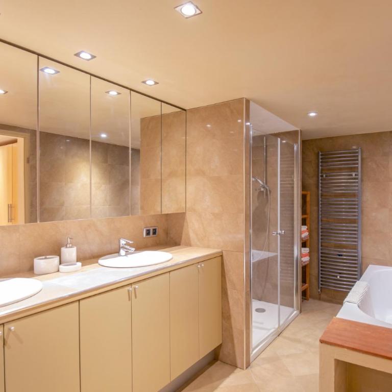 Villa Les Etoiles by Villa Plus - Villa - 25