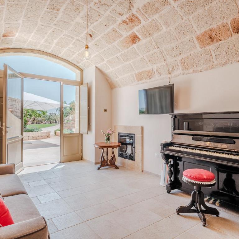 HelloAPULIA - Villa Gradone - Private Saltwater Pool & Olive Garden - Villa con Piscina Privata - 3