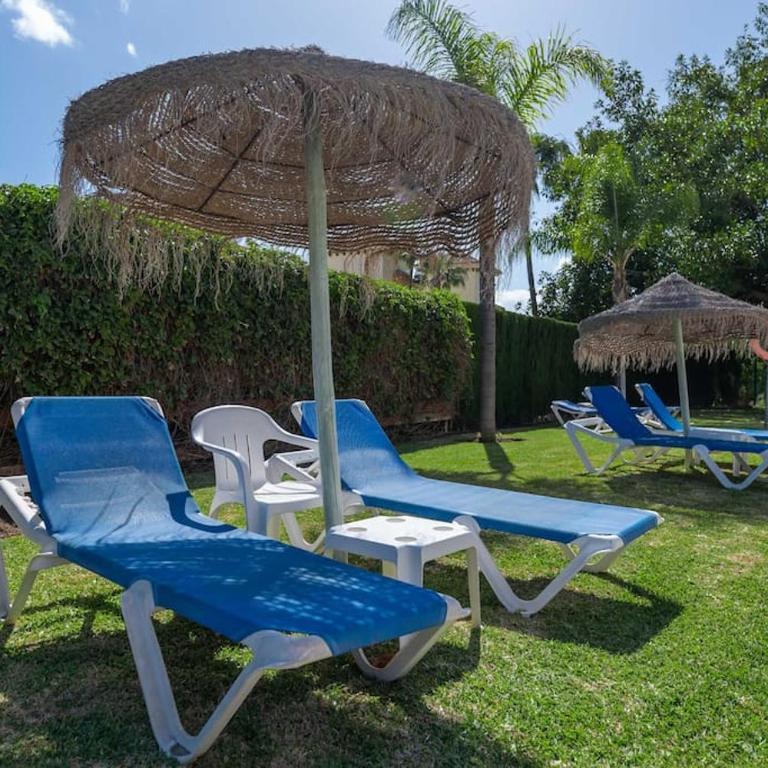Charming Apartment with Sea Views - One-Bedroom Apartment - 13
