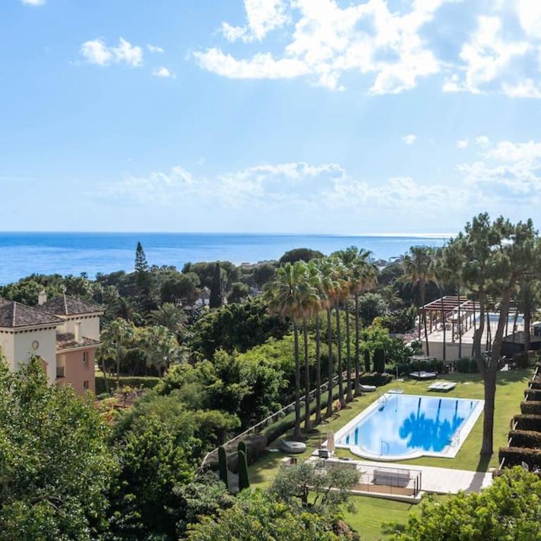 Charming Apartment with Sea Views - One-Bedroom Apartment - 20