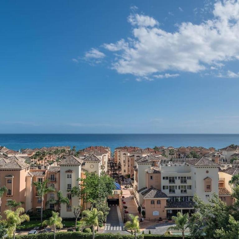 Charming Apartment with Sea Views - One-Bedroom Apartment - 29