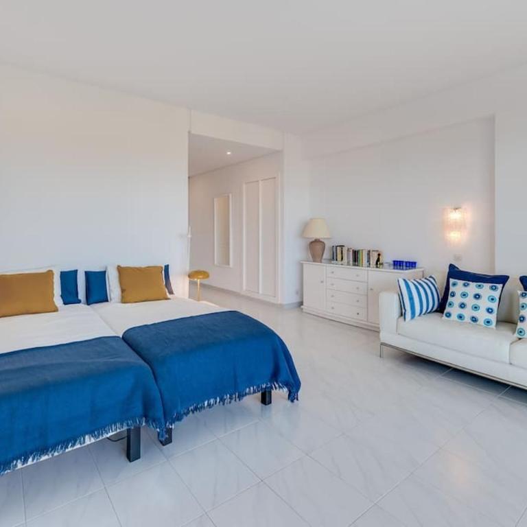 Charming Apartment with Sea Views - One-Bedroom Apartment - 31