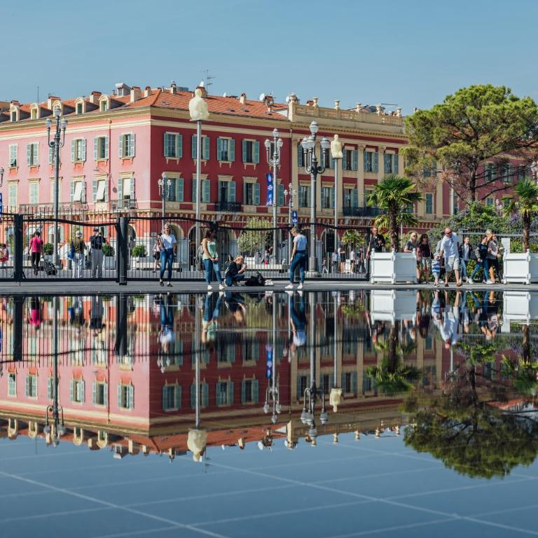 "Le White Pearl" by EnjoyNice, quiet 2-bedroom in Old Nice - Appartement 2 Chambres - 25