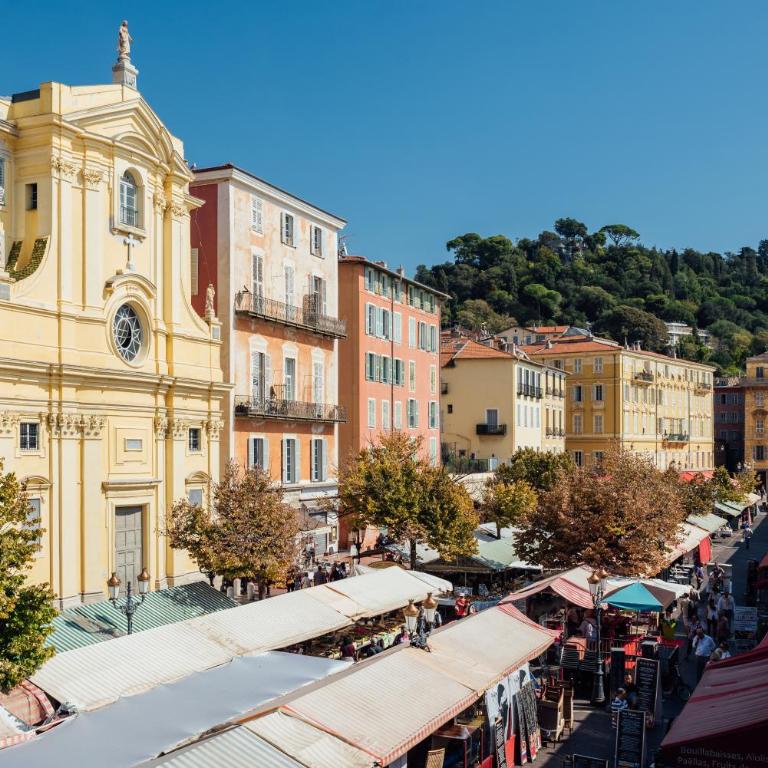 "Le White Pearl" by EnjoyNice, quiet 2-bedroom in Old Nice - Appartement 2 Chambres - 32