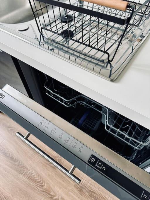 Le Coquet-T3-Wifi-parking - Two-Bedroom Apartment - 11