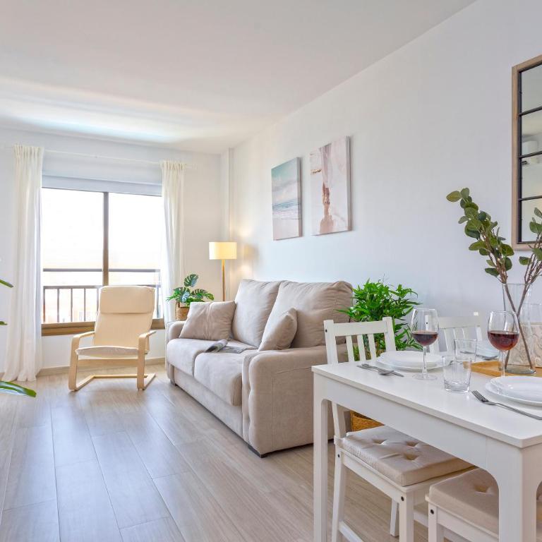 Sunstay Flat I Seaviews Fuengirola Beach - One-Bedroom Apartment - 9