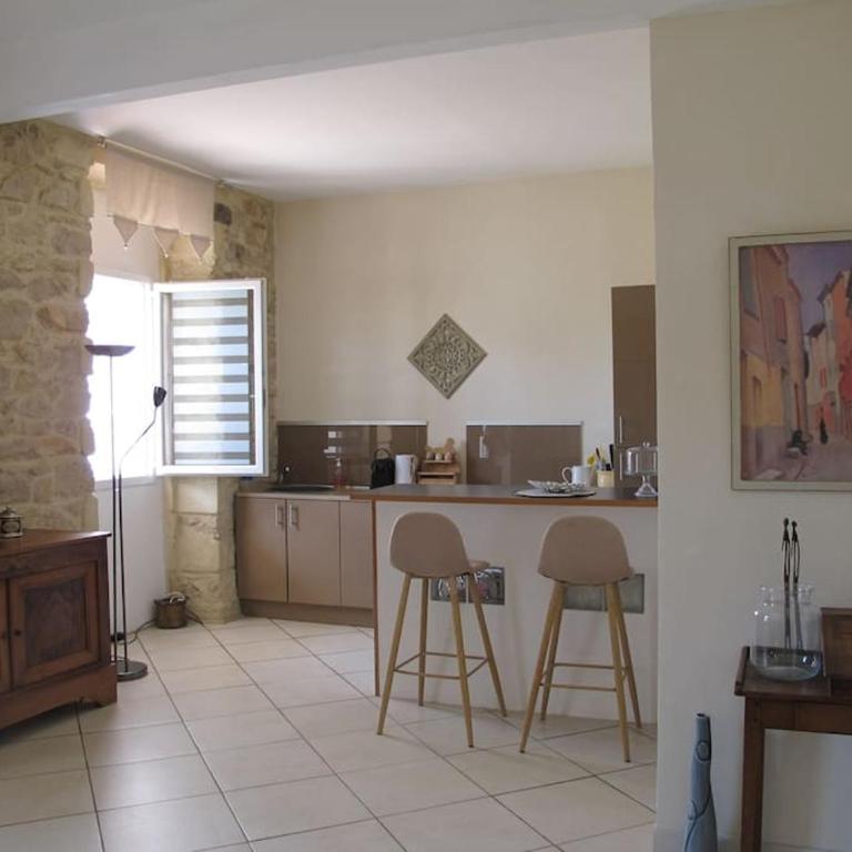 Appartement Nimes avec terrasse ouverte - One-Bedroom Apartment - 3