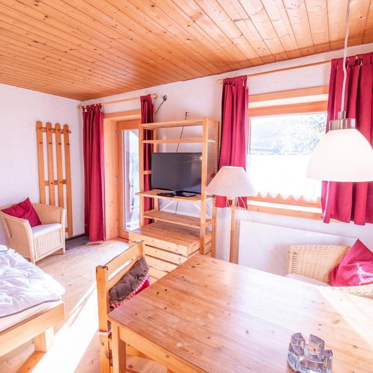 Felix West - Apartamento con vistas a las montañas - 2