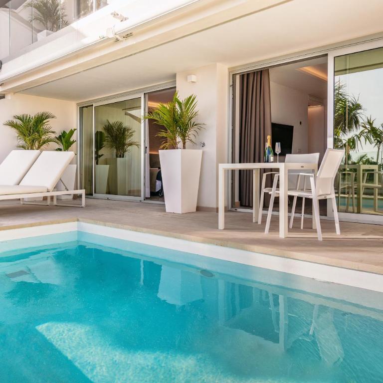 Grand Horizon Luxury Boutique Suites - Apartamento con piscina privada climatizada y vistas al mar - 8