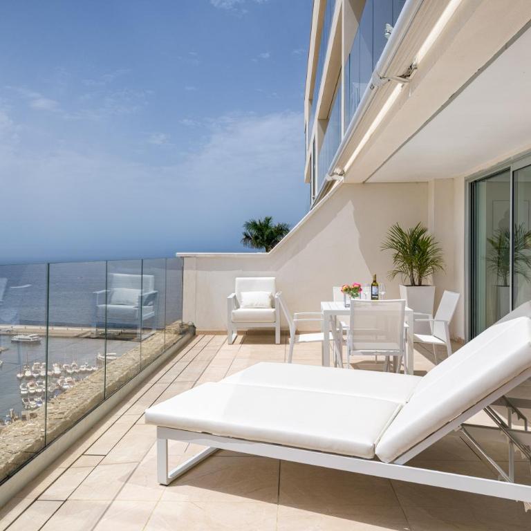 Grand Horizon Luxury Boutique Suites - Apartamento con vistas al mar y jacuzzi - 10
