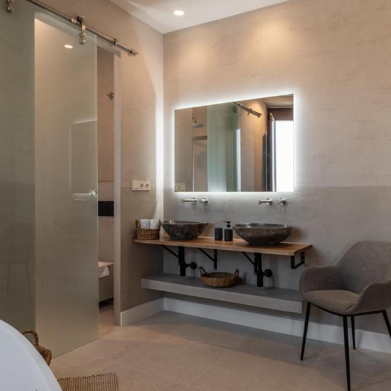 Gran Via Boutique By Florentia Homes - Three-Bedroom Apartment - 36