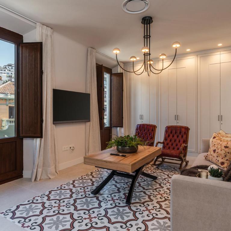 Gran Via Boutique By Florentia Homes - Three-Bedroom Apartment - 8
