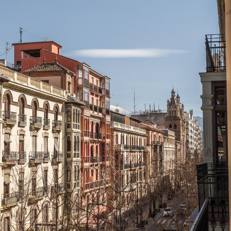 Gran Via Boutique By Florentia Homes - Three-Bedroom Apartment - 68