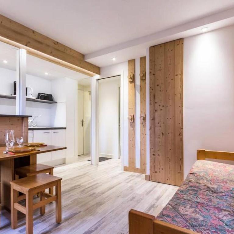 Résidence Les Cotes - Bel appartement rénové proche espace Paradisio MAE-8681 - Apartment - 3