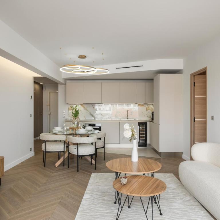 Luxury Romantic Cannes 45 Croisette Two Bedrooms - Apartamento de 2 dormitorios - 3