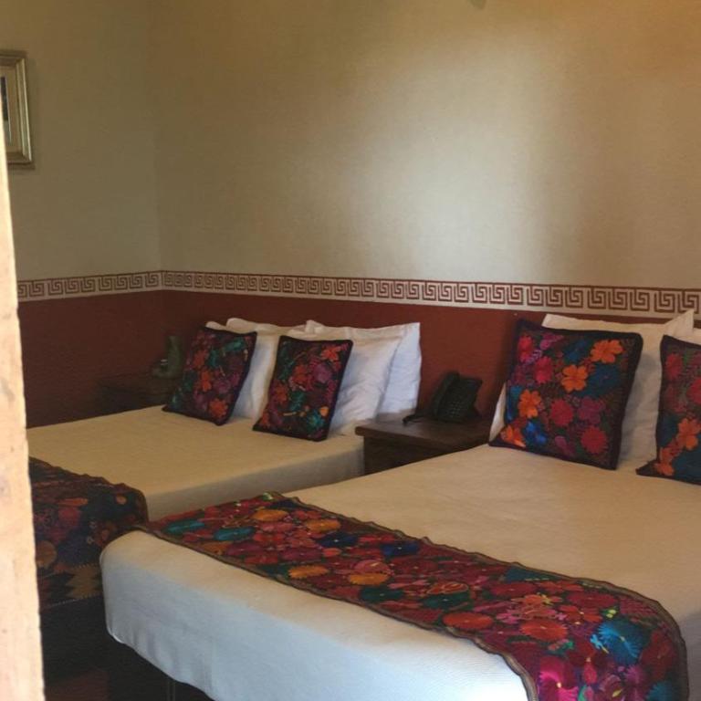 Hacienda Maria Eugenio - Twin Room - 3