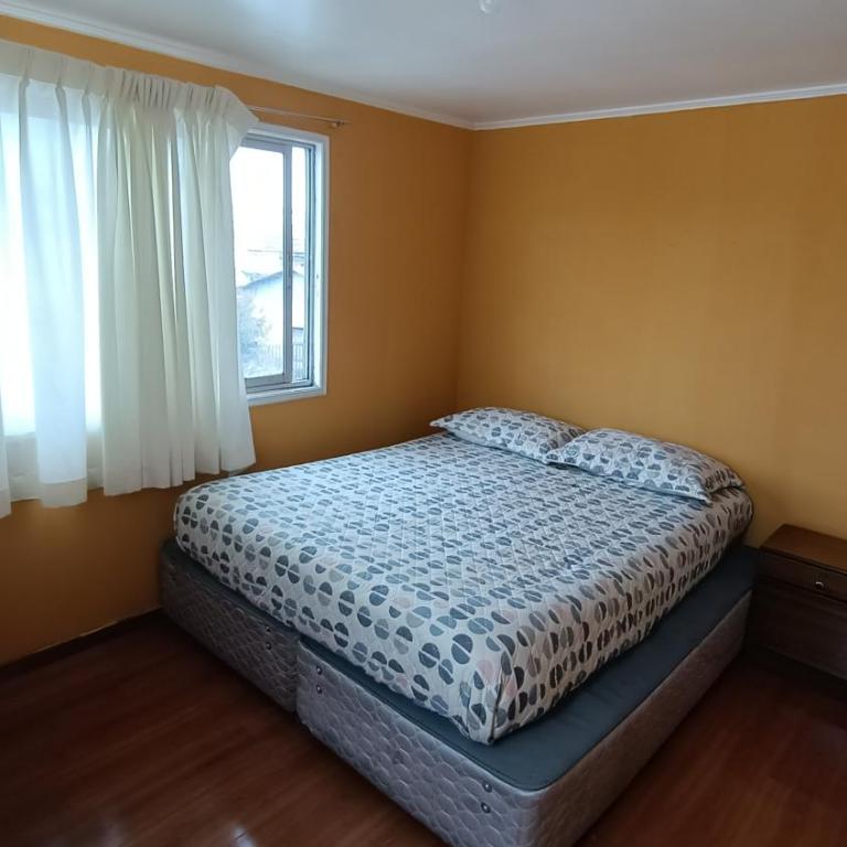 Hospedaje JM - Habitación Doble con baño compartido - 1 o 2 camas - 3