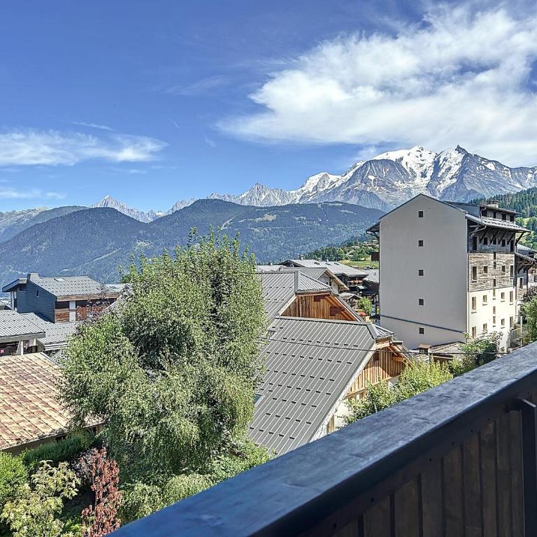 Appartement 3 pièces avec balcon et parking à Combloux - Appartement 2 Chambres - 4