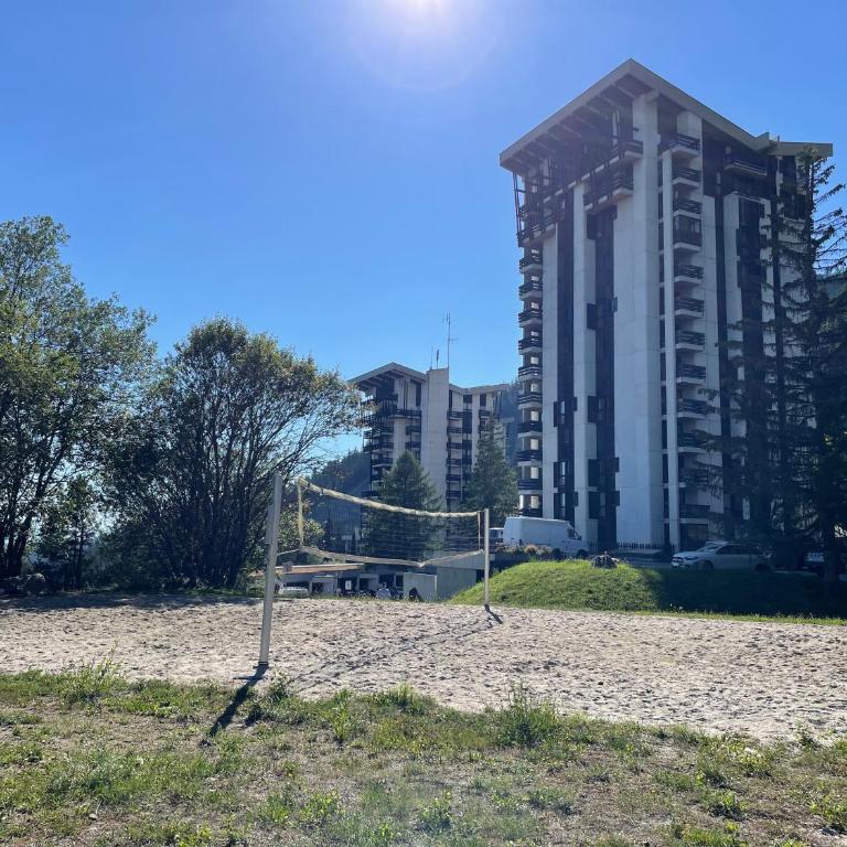 Bel appartement de 2 chambres avec magnifique vue à Crans-Montana - Appartement avec Vue sur la Montagne - 35