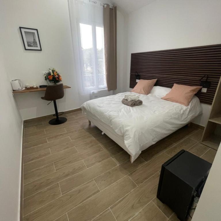 Hôtel du Parc Canal - Stade de France - Habitación Deluxe - 11