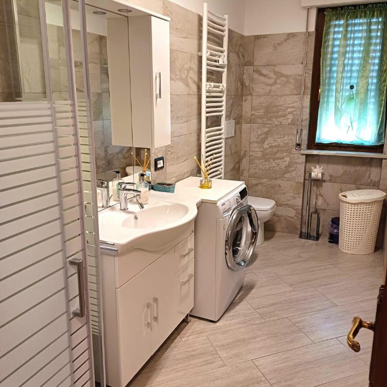 Trilocale Arco d'Augusto con box - Appartamento con 1 Camera da Letto - 7
