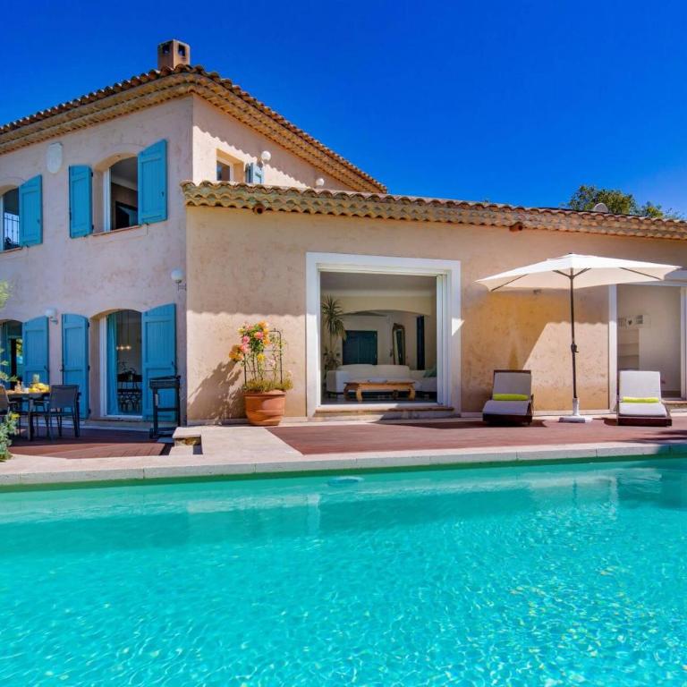 Villa Elegance by Villa Plus - Villa - 3